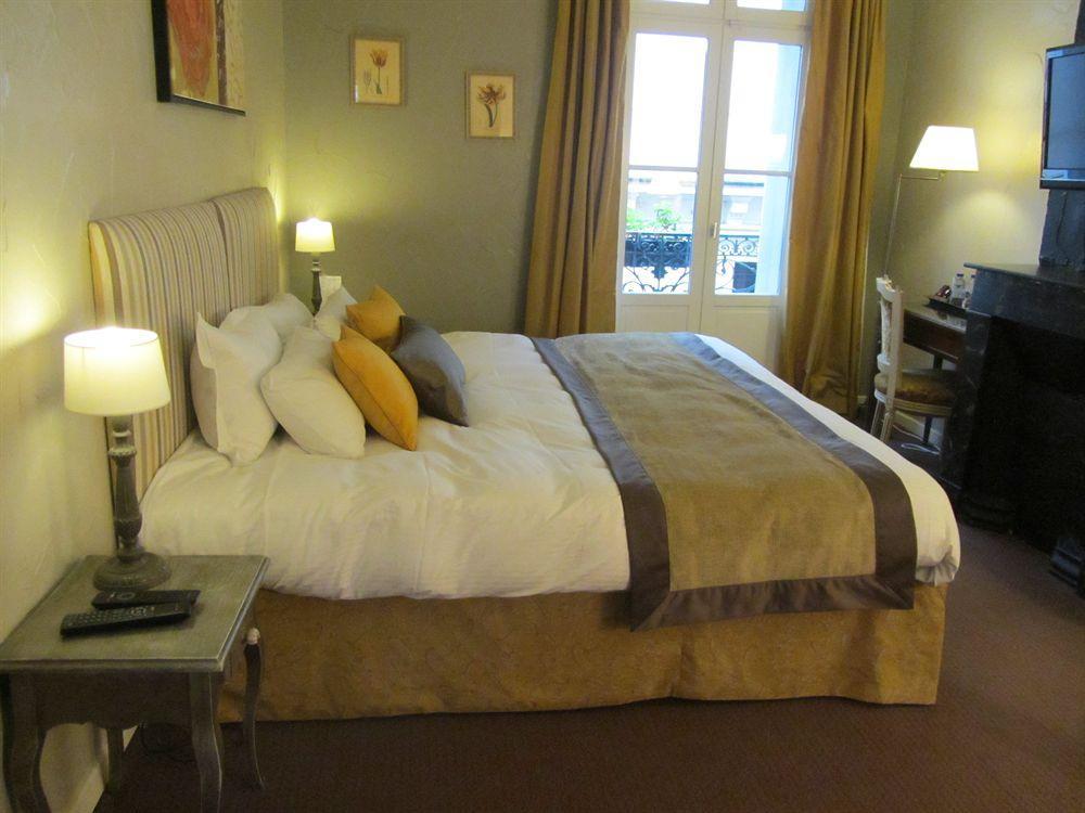 Hotel D'Aragon - Place De La Comedie Montpellier Luaran gambar