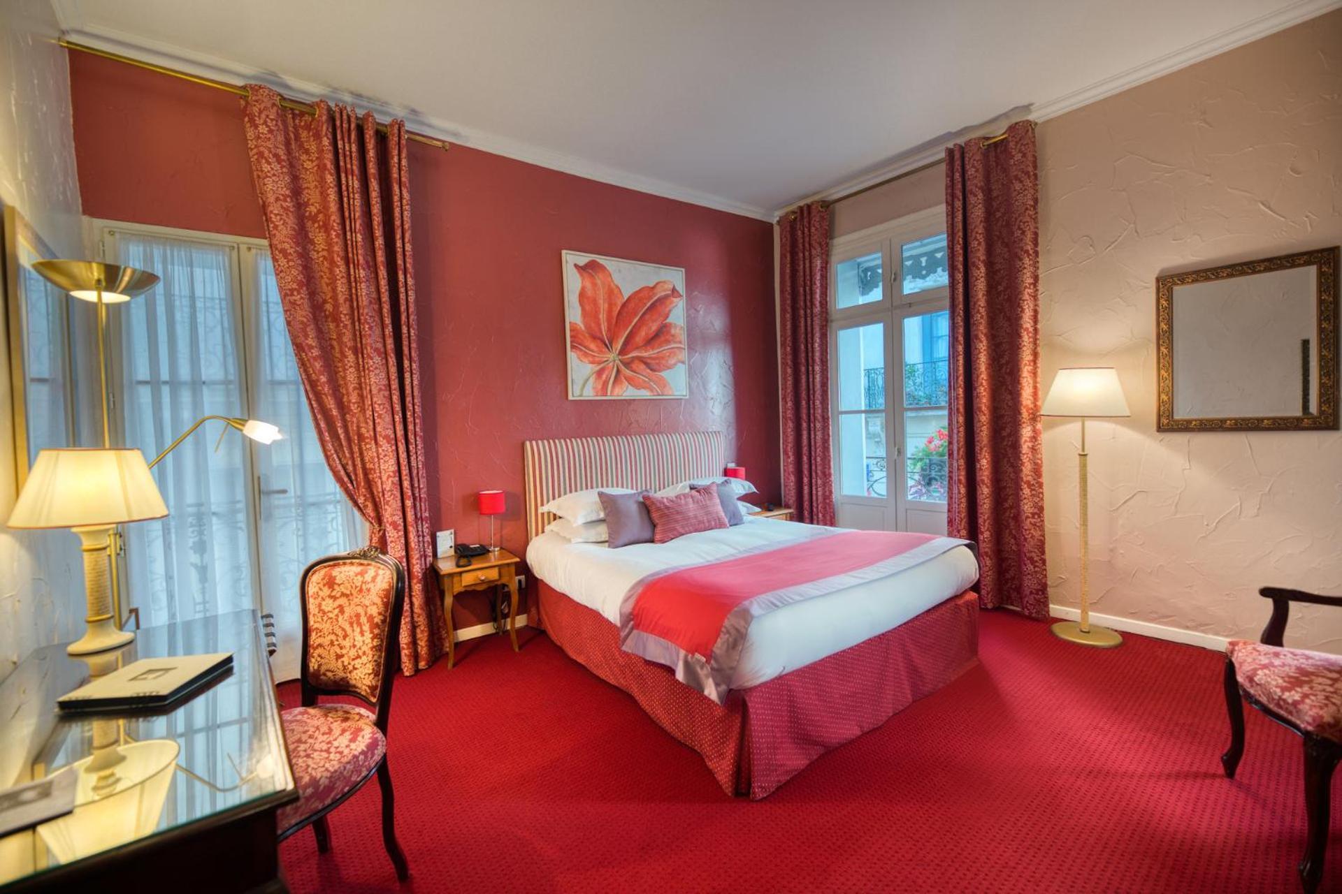 Hotel D'Aragon - Place De La Comedie Montpellier Luaran gambar